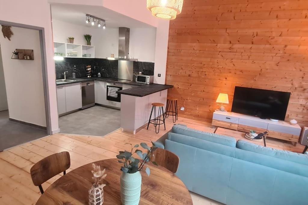 Le Bon Appart Cons-Sainte-Colombe Esterno foto