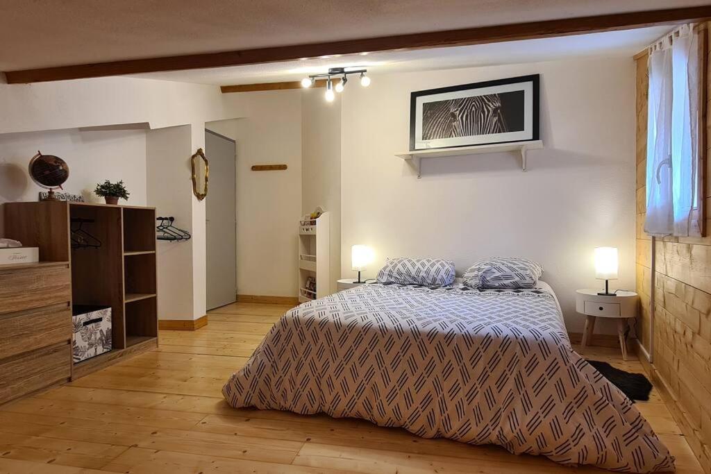 Le Bon Appart Cons-Sainte-Colombe Esterno foto